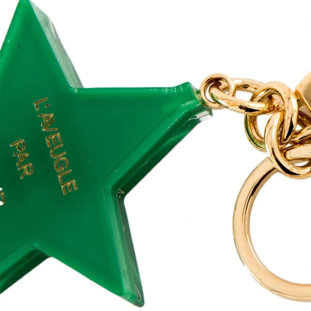 ⭐️🐝 GUCCI Star Bag Charm Keychain with Gold Bee | Green Plexiglass Gold Hardware - Picture 5 of 17
